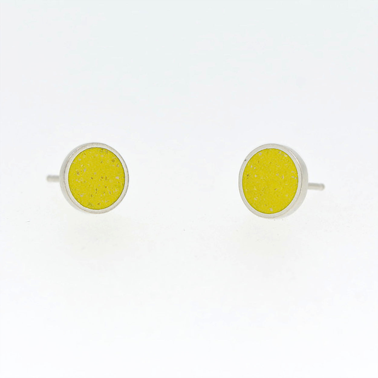 Small Stud Earrings SILVER + CONCRETE Yellow