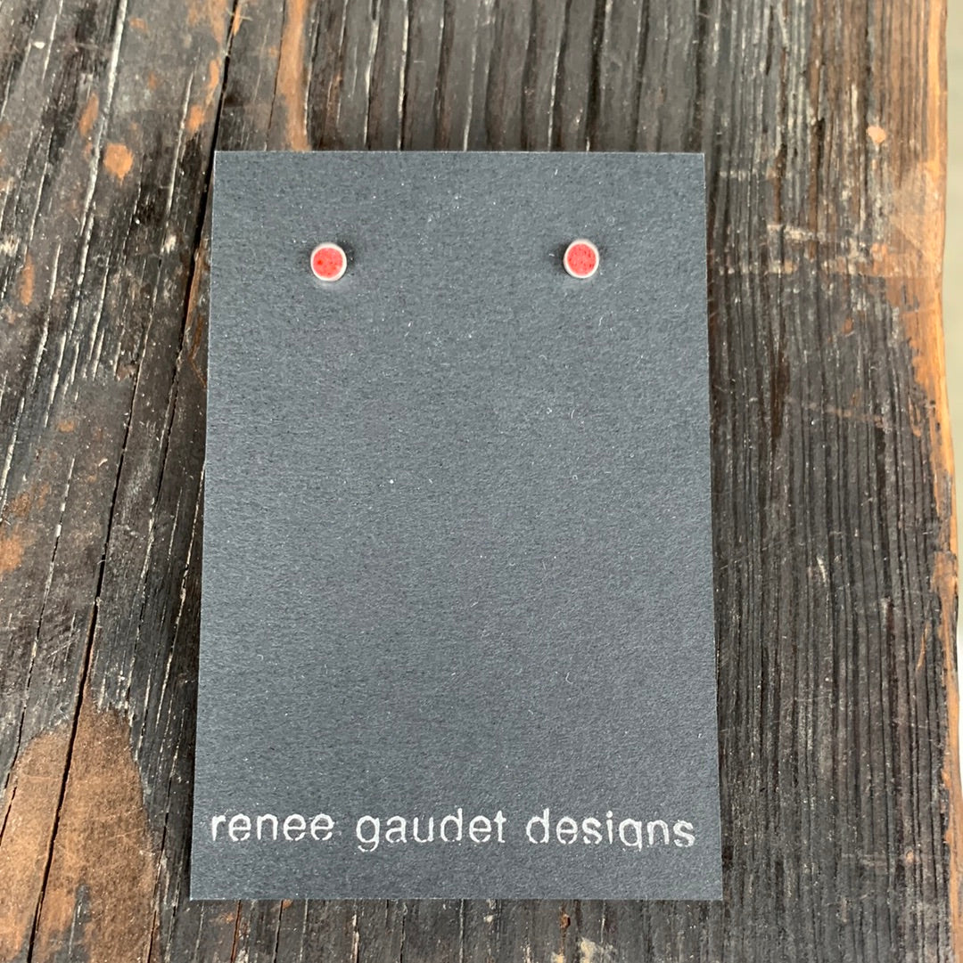 Tiny Stud Earrings SILVER + CONCRETE Red